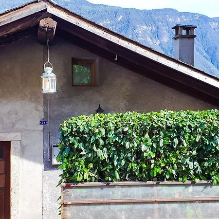 Fully, Valais Chalet Accueillant Avec Cheminee别墅 外观 照片